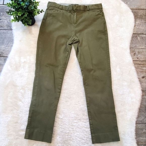 Banana Republic Pants - Banana Republic Green Sloan Cotton-Blend Pants, Size 6
